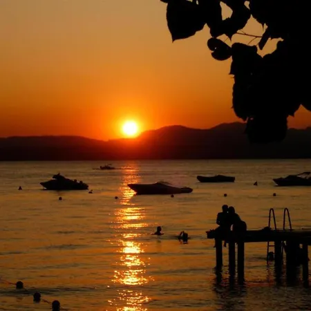 In Near Garda * Lazise